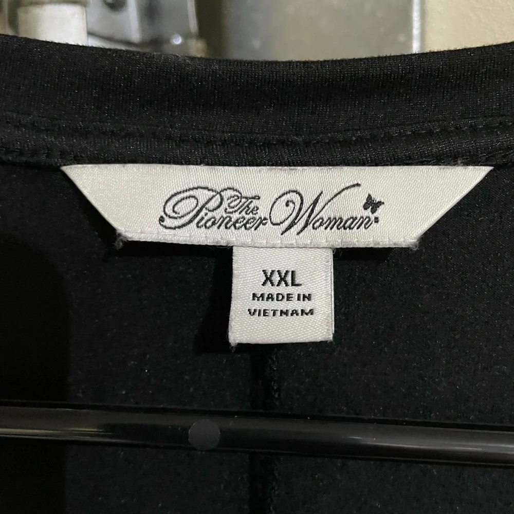 Dress - Picture 3 of 3